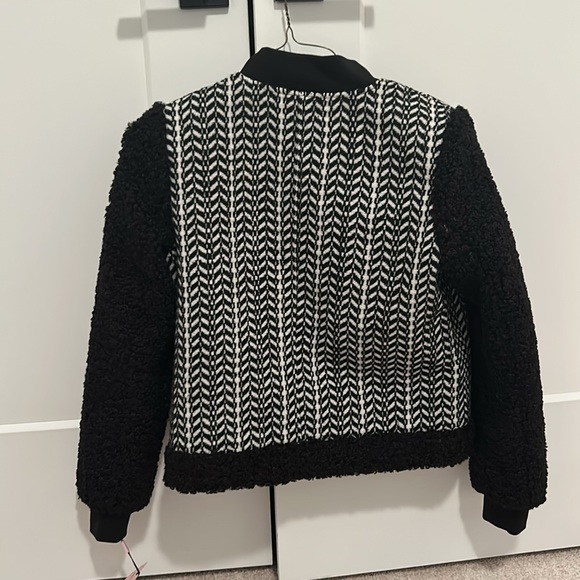 Avec les filles jacket. Size xs. Black and white jacket - Picture 2 of 4